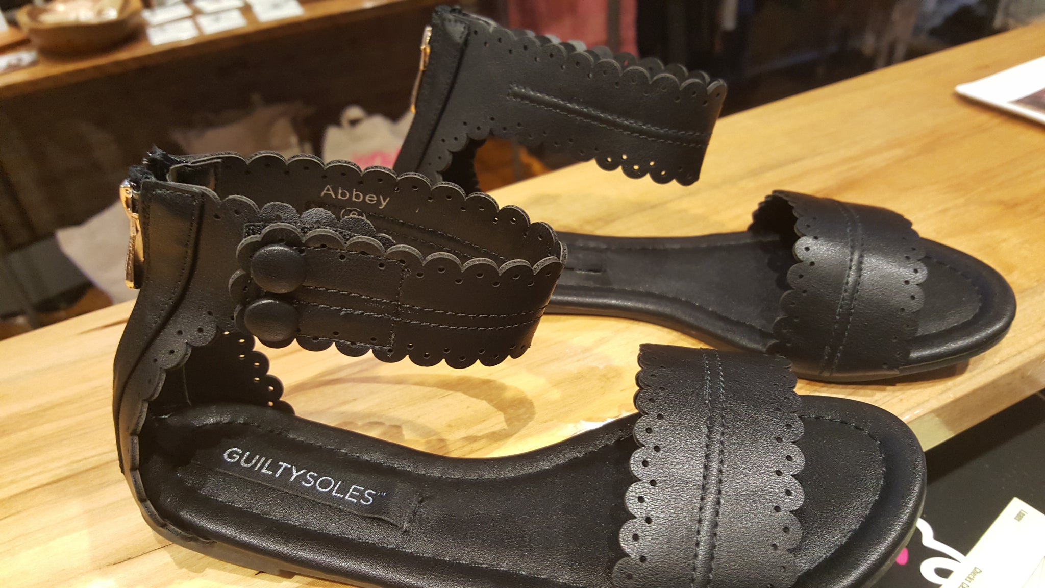 Abbey Scalloped Black Sandal